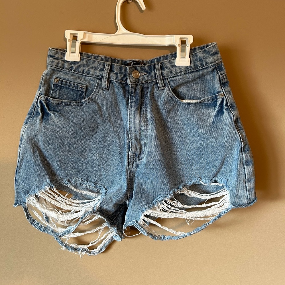 Missguided size 4 women’s petite high waisted ripped jean shorts